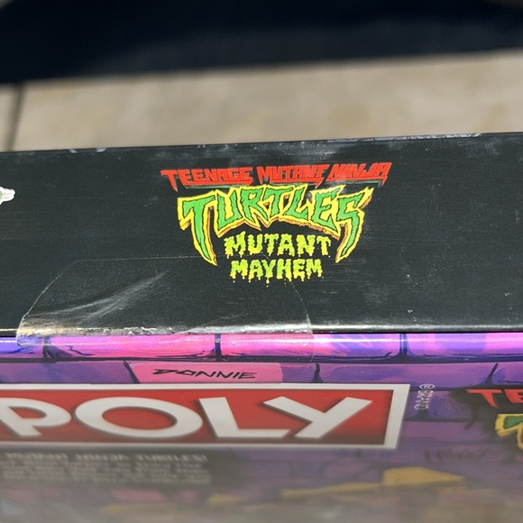 Monopoly Teenage Mutant Ninja Turtles Mutant Mayhem Game - Picture 12 of 13